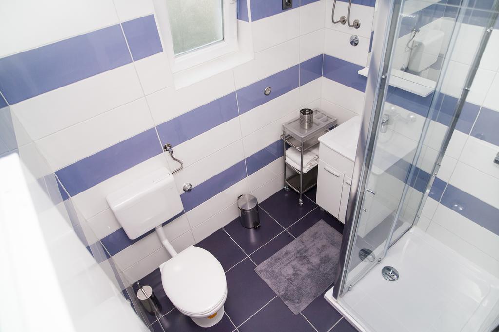 Apartment Ema Рогозница Экстерьер фото