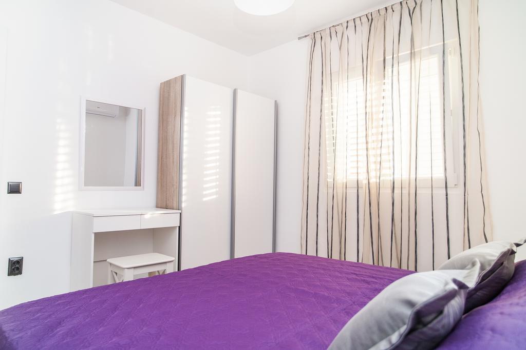 Apartment Ema Рогозница Экстерьер фото
